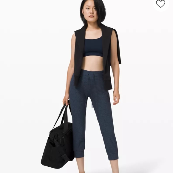 Ready To Rulu Lululemon High Rise Capri Joggers - Picture 2 of 4